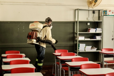 Secretaria de Educação realiza dedetização em todas as unidades da Rede Municipal de Ensino