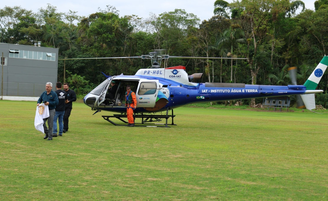 Morretes participa de ação de dispersão de sementes de palmito-juçara para recuperação da Mata Atlântica