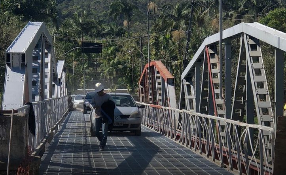 Ponte Metálica do Porto de Cima Estará Bloqueada Para última Fase da Reforma