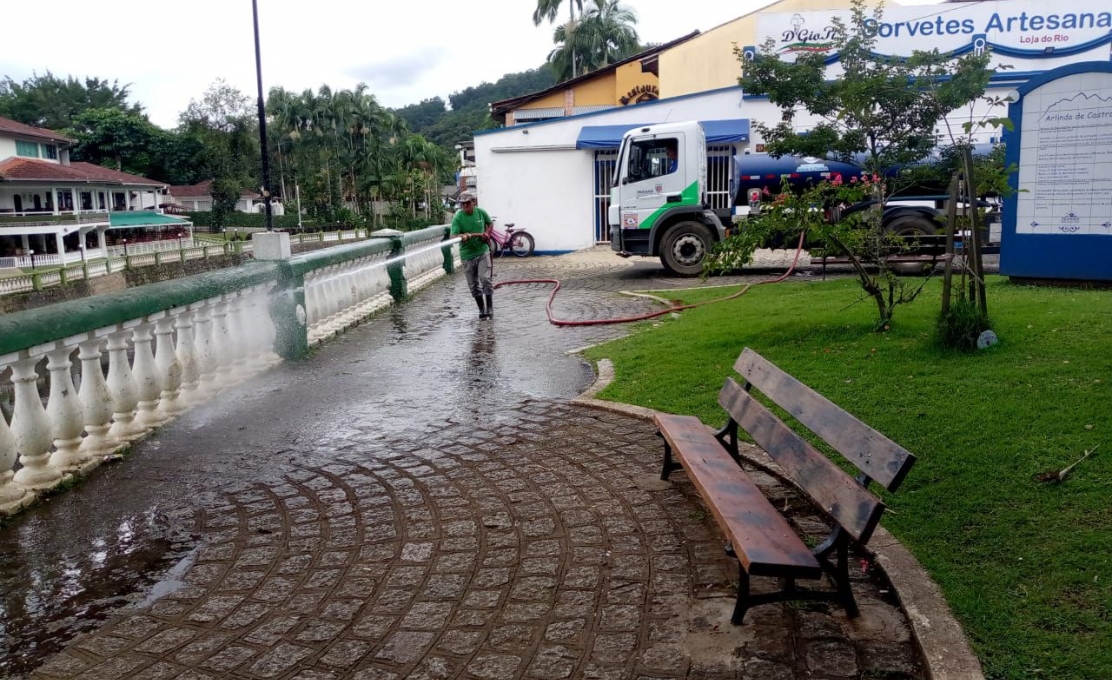 Prefeitura de Morretes Intensifica Ações de Limpeza E Manutenção Urbana Em Divers...