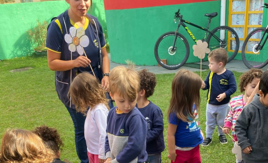 Cmei Maria Luiza Burtz Merkle Promove Atividade de Conscientização Com As Crianças