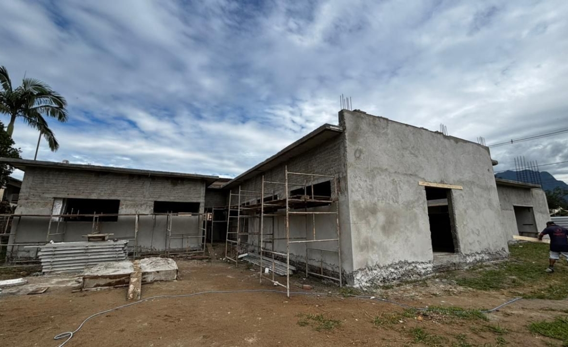 Prefeitura de Morretes avança com a construção da UBS da Vila Santo Antônio, que se aproxima de 60% de conclusão
